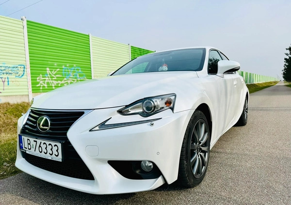 Lexus IS cena 73900 przebieg: 125000, rok produkcji 2014 z Nowy Sącz małe 106